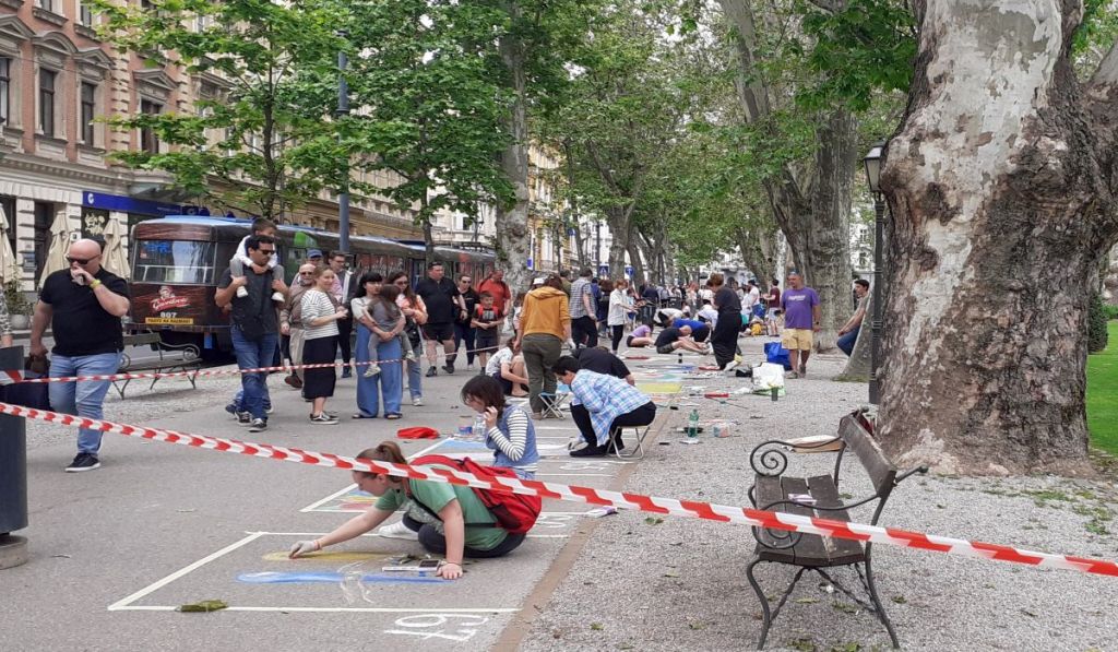 Cest is d'best, Zagreb