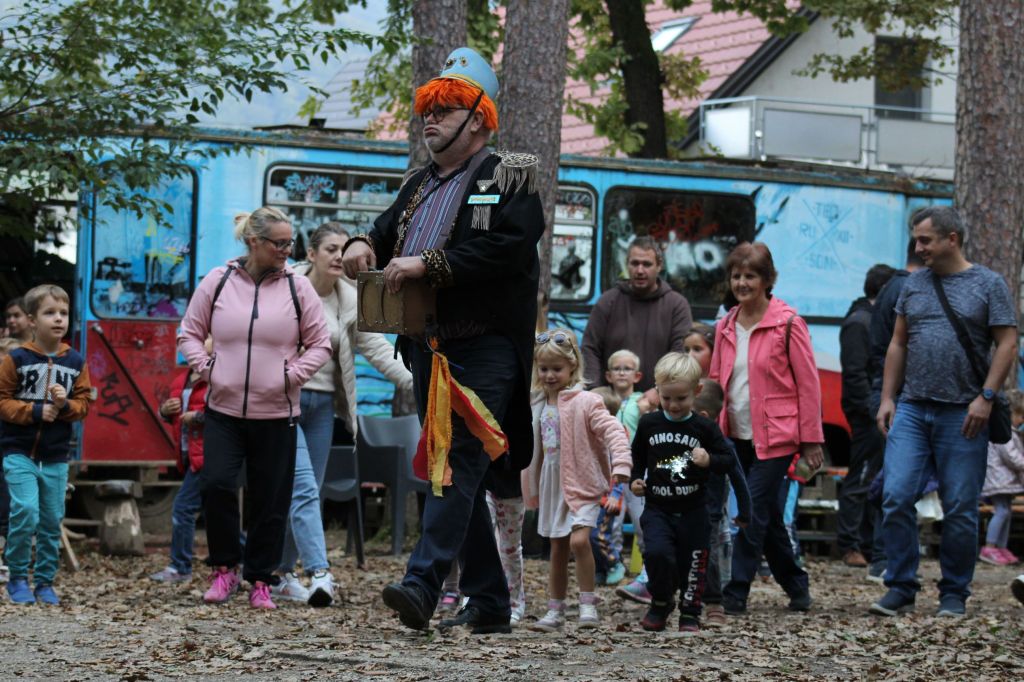 Ulični teater v Novi vasi