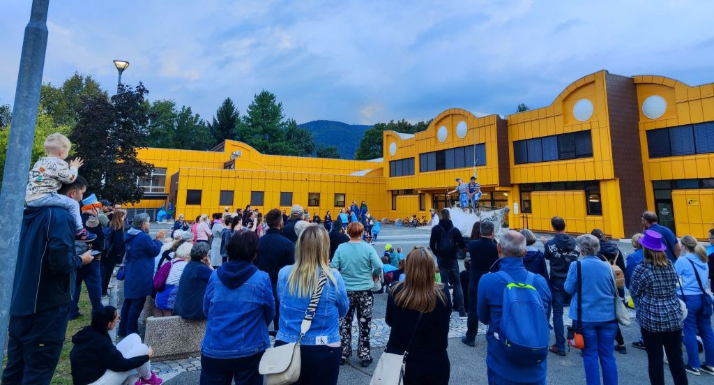 Ulični teater v Novi vasi