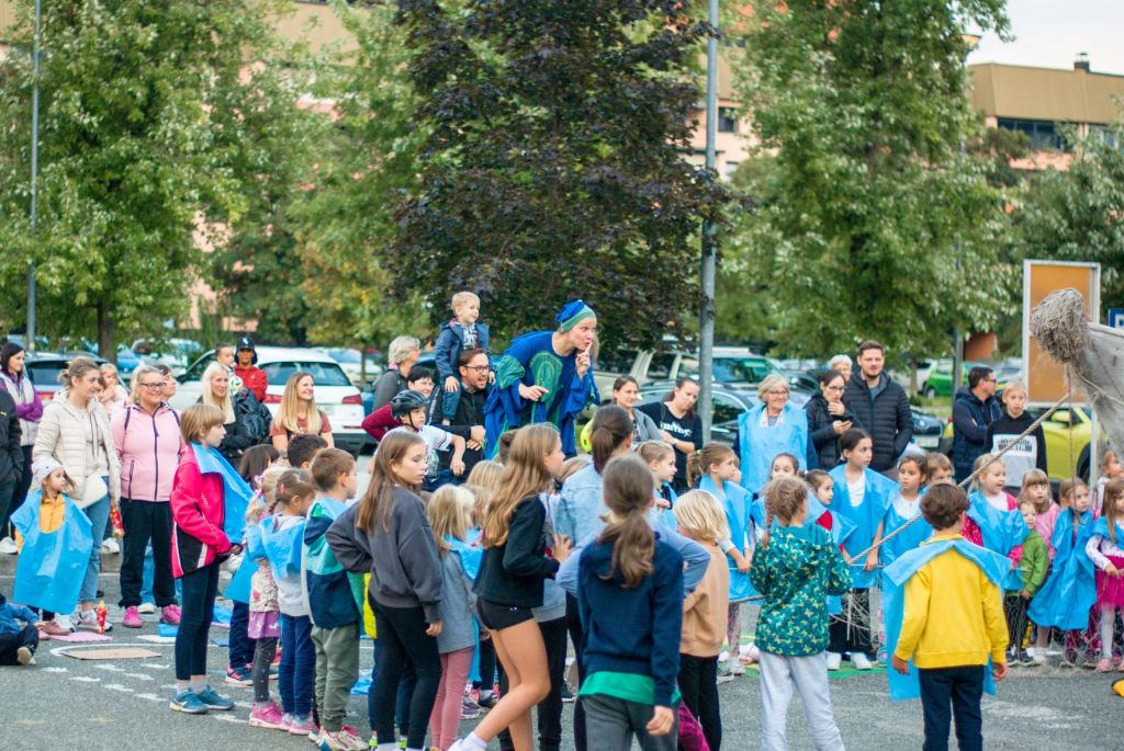Ulični teater v Novi vasi