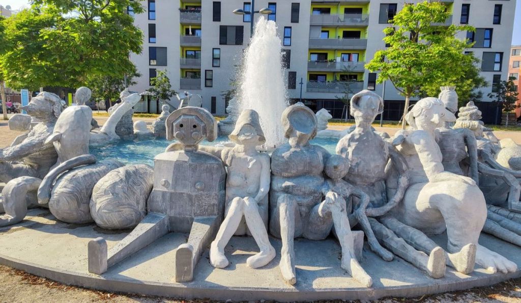 Nenavadni vodnjak Wir Wasser ali “najgrša fontana na&nbsp;svetu”