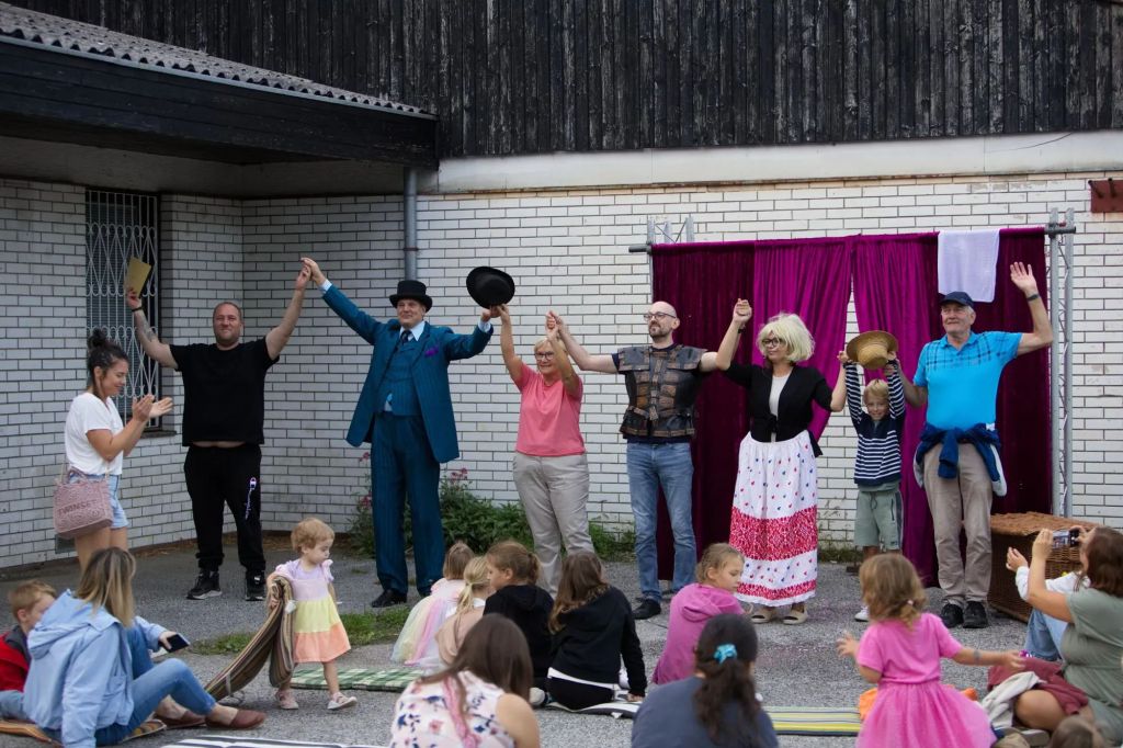 Firtl Teater Pekre 2025