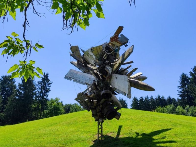 Impresiven park skulptur streljaj od&nbsp;Maribora